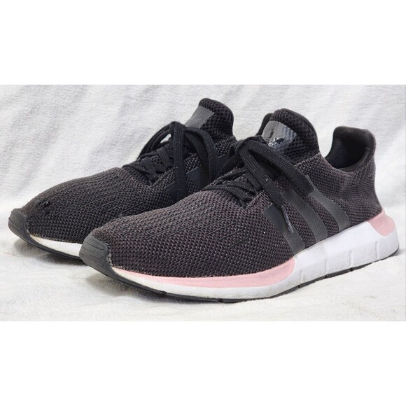 adidas Shoes - Size 9½ - adidas Swift Run Black True Pink W